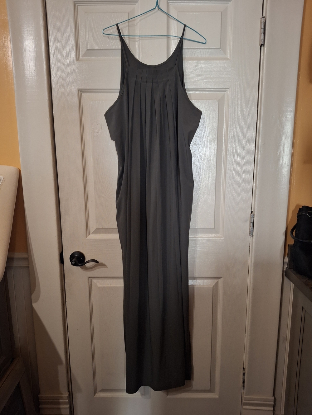 Athleta Hayes Olive Green Sleeveless Maxi Dress with Pockets - Picture 4 of 6